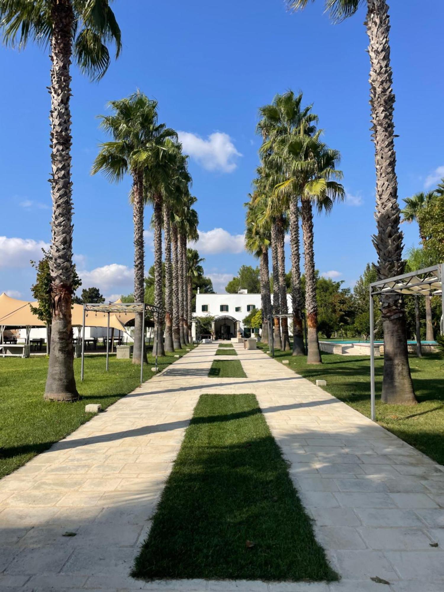 Parco Degli Aranci Panzió Cutrofiano Kültér fotó